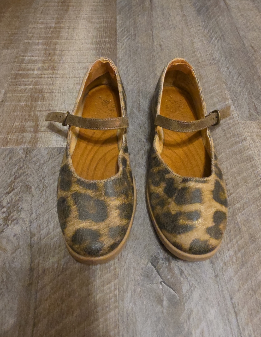 Girls Leopard Print Mary Jane Shoes - Tan and Black